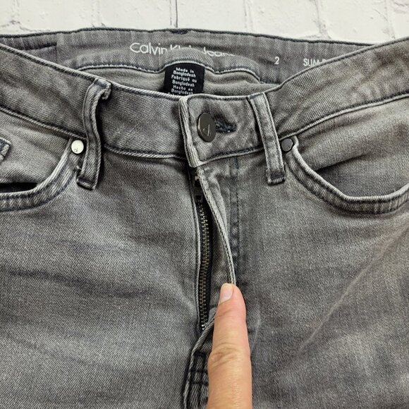 Calvin Klein Jeans Woman’s Gray Slim Boyfriend jeans size 2 - Picture 6 of 12